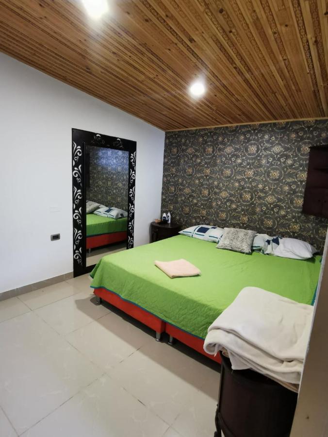 Villa Del Sol Hotel & Restaurante Villavieja Luaran gambar